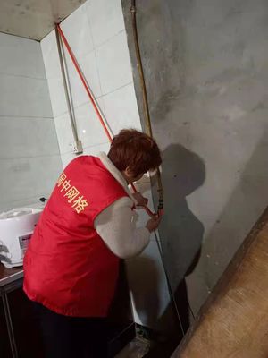 飛鳳鎮開展燃氣安全檢查